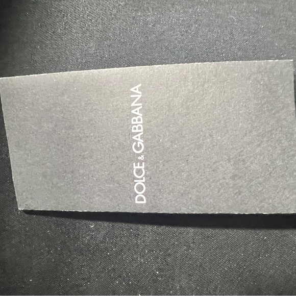 Dolce & Gabbana Leopard Print Women’s Sunglasses With Leopard Print Case - Picture 11 of 15